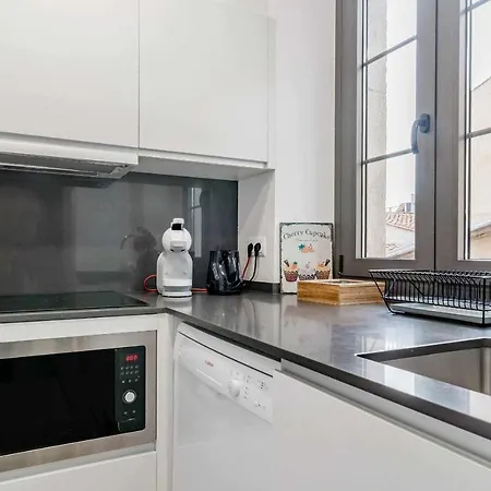 Bonaventura 4 Restored In Heart Of Apartmán *