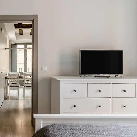 Appartement Bonaventura 4 Restored In Heart Of