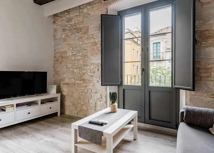 Apartman Bonaventura 4 Restored In Heart Of