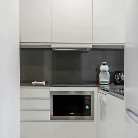 Bonaventura 4 Restored In Heart Of Apartamento Girona
